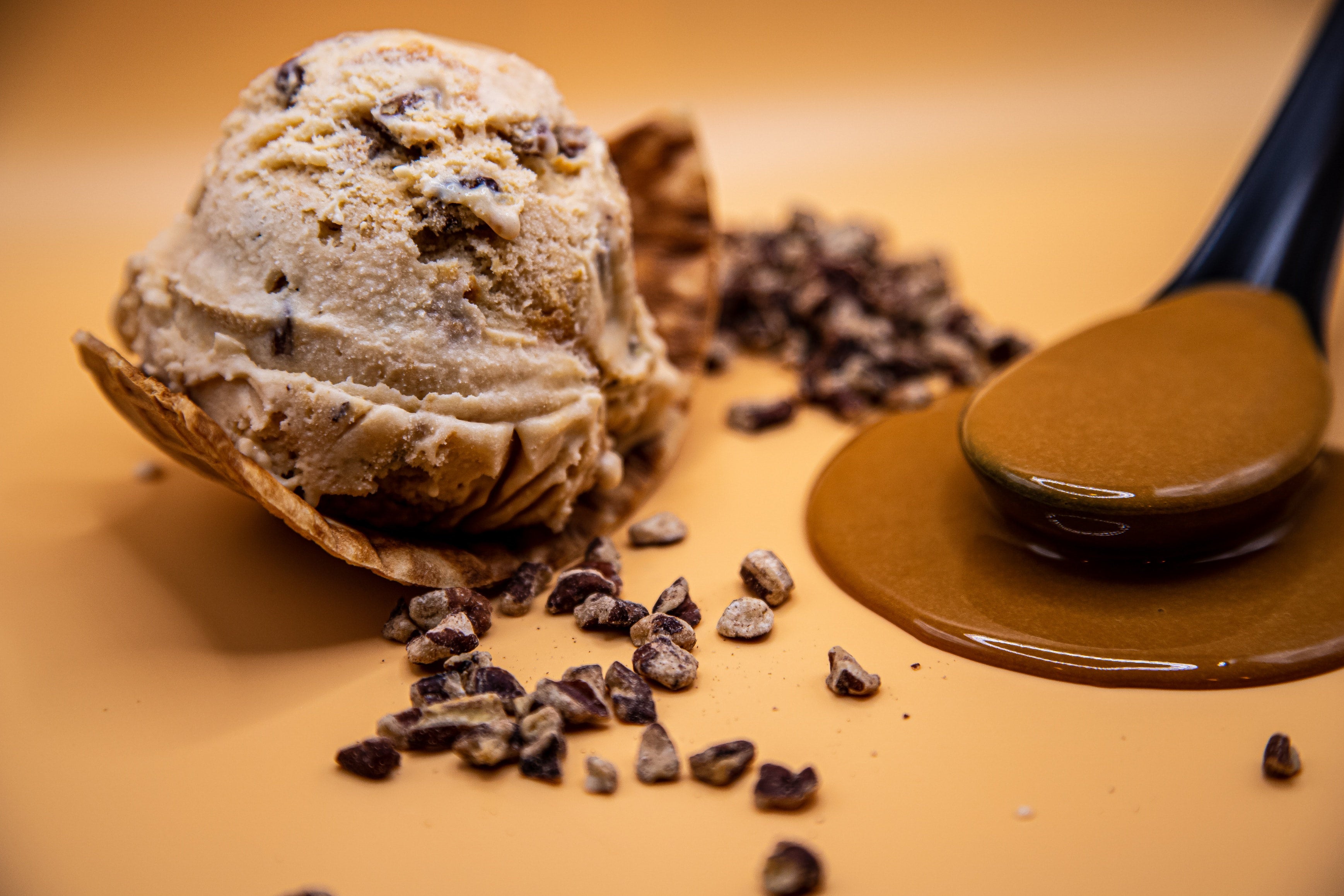 LUCUMA PECAN 16OZ | Loco 4 Lucuma Ice Cream